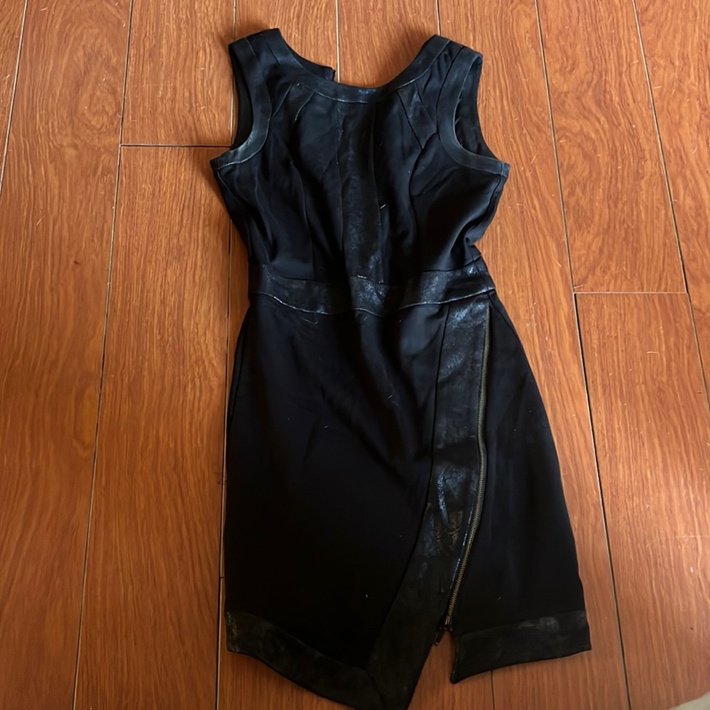 Juniors Black GB Asymmetrical Dress